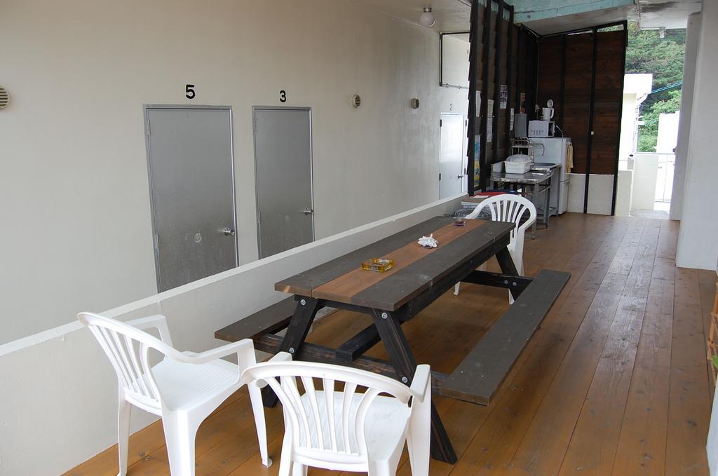 Guesthouse Iyonchi Zamami Bagian luar foto